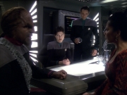 extant_StarTrek_DS9_7x25-7x26-WhatYouLeaveBehind_6375.jpg