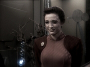 extant_StarTrek_DS9_7x25-7x26-WhatYouLeaveBehind_6786.jpg