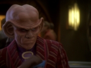 extant_StarTrek_DS9_7x25-7x26-WhatYouLeaveBehind_6825.jpg