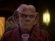 extant_StarTrek_DS9_7x25-7x26-WhatYouLeaveBehind_6826.jpg
